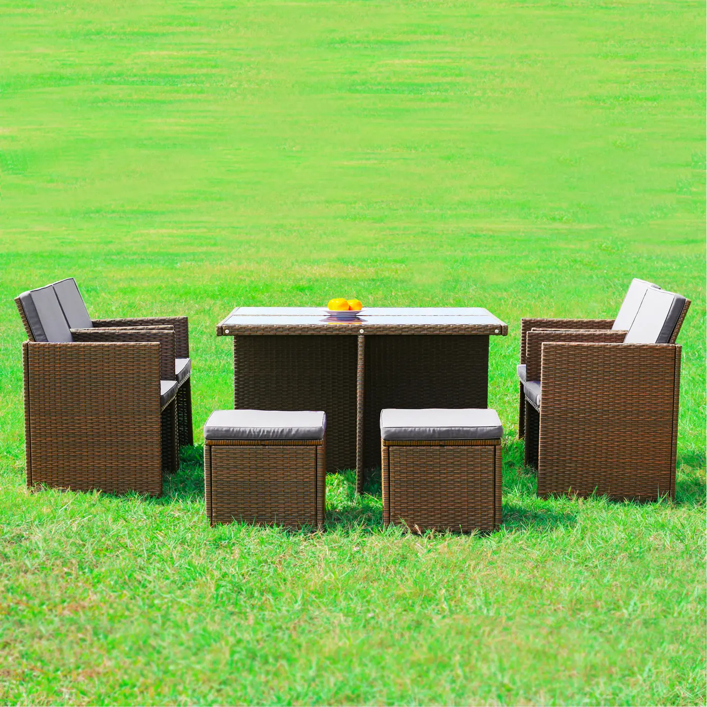 Polyrattan-Geflecht der RedNeck Gartenmöbel aus der Nähe