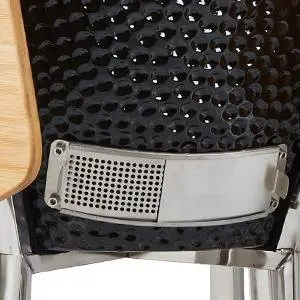 Regelbare Lüftung des Kamado-Grills